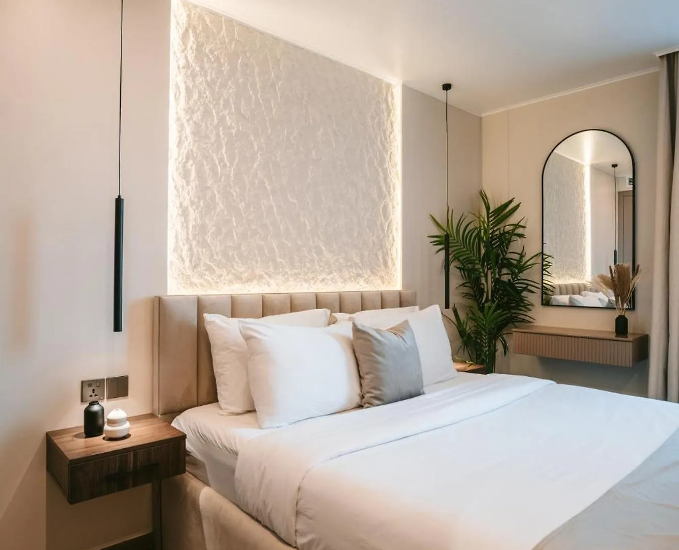 Modern 2-Bedroom Escape Dubai 0*,