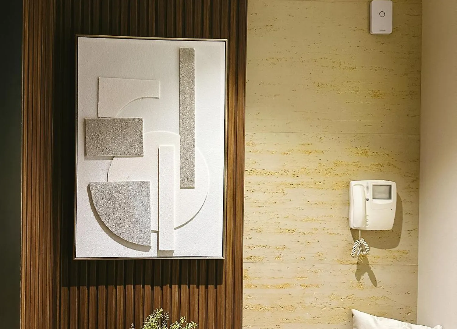Modern 2-Bedroom Escape Dubai